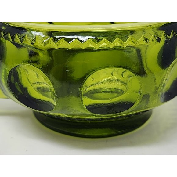 2 Vintage Indiana Glass Avocado Green Kings Crown Thumbprint Coffee/Tea Cups - Picture 7 of 11